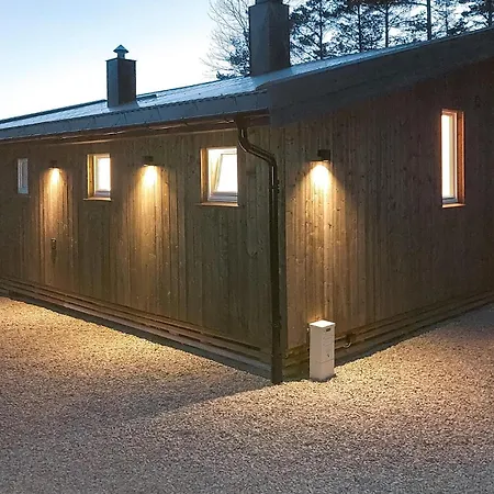 Semesterbostad 3 Bedroom In Vatnestrom