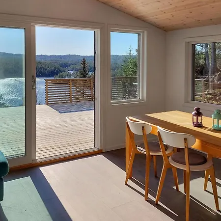 3 Bedroom Lovely In Vatnestrom Dom wakacyjny Birkeland